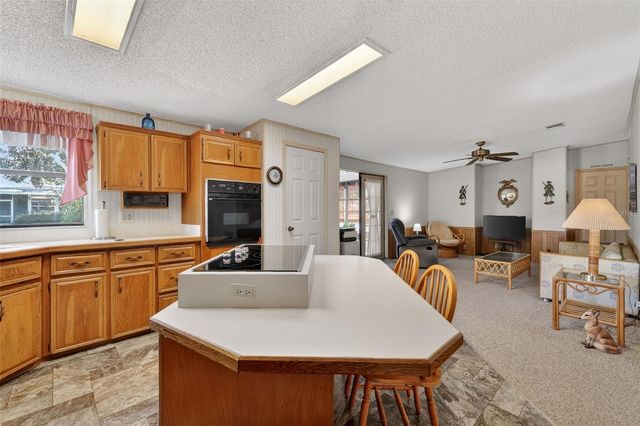 3211 WEKIVA ROAD, Tavares, FL 32778