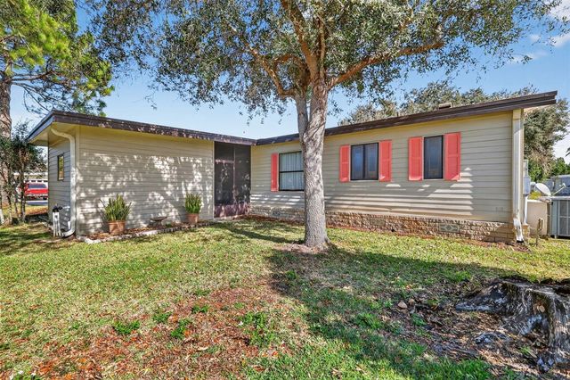 3211 WEKIVA ROAD, Tavares, FL 32778