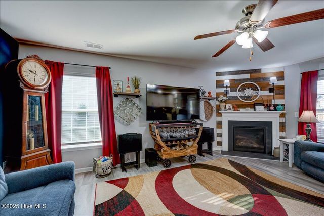 331 Louisia Mae Way, New Bern, NC 28560