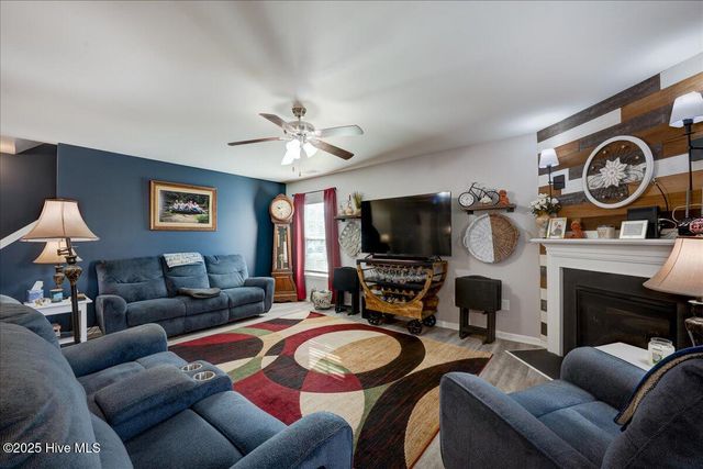 331 Louisia Mae Way, New Bern, NC 28560