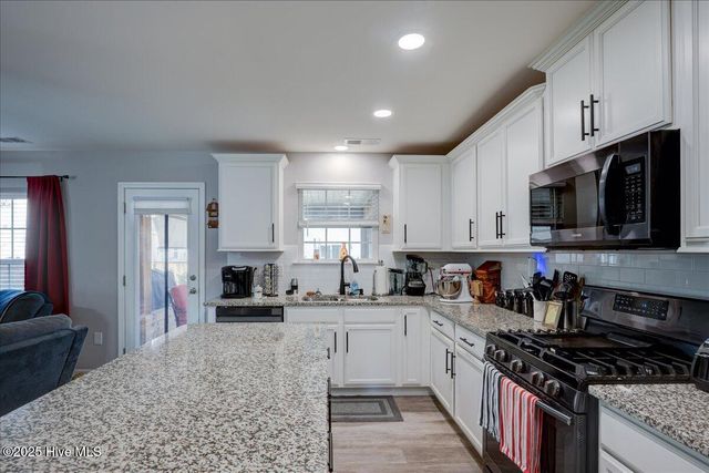 331 Louisia Mae Way, New Bern, NC 28560