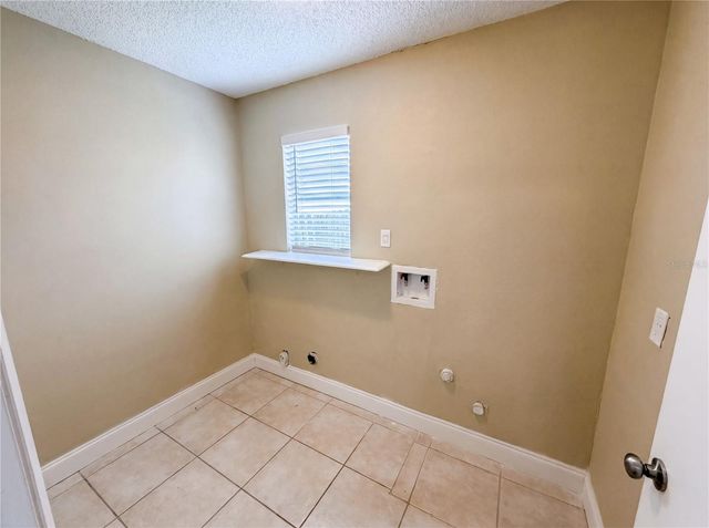 5447 BLUEBERRY DRIVE, Orlando, FL 32811