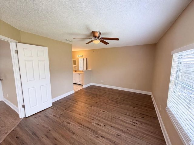 5447 BLUEBERRY DRIVE, Orlando, FL 32811