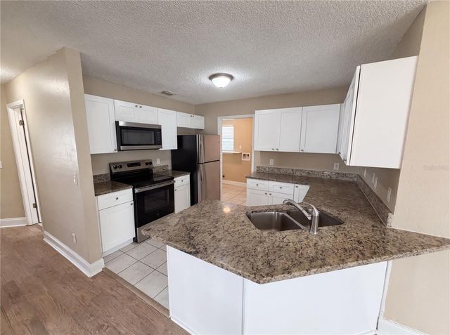 5447 BLUEBERRY DRIVE, Orlando, FL 32811