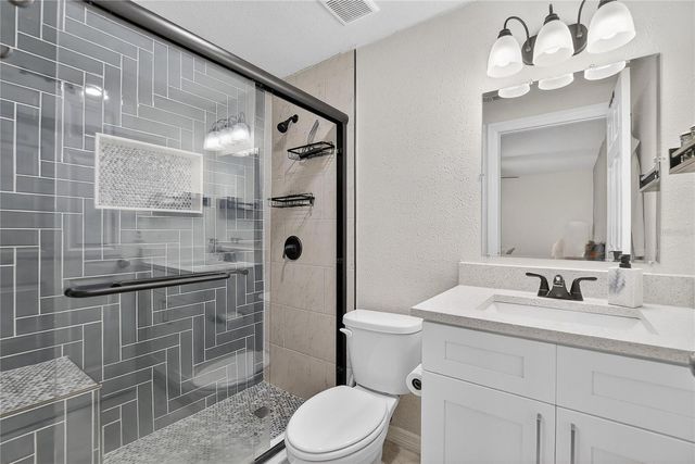 3706 MISTWOOD DRIVE, Tampa, FL 33619