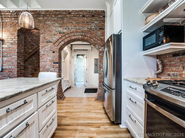 43 Redbud Street D, Carlton Landing, OK 74432