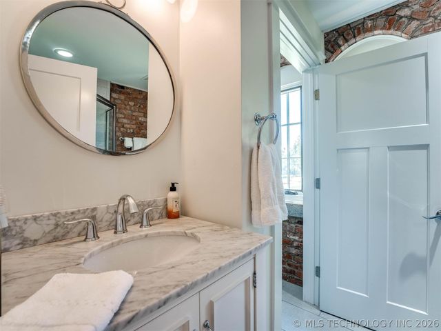 43 Redbud Street D, Carlton Landing, OK 74432