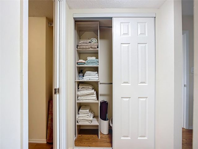 6415 MIDNIGHT PASS ROAD 306, Sarasota, FL 34242