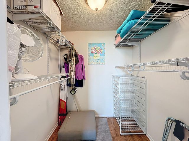 6415 MIDNIGHT PASS ROAD 306, Sarasota, FL 34242