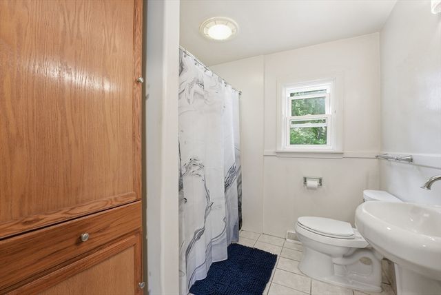 272 Prospect Avenue, West Springfield, MA 01089