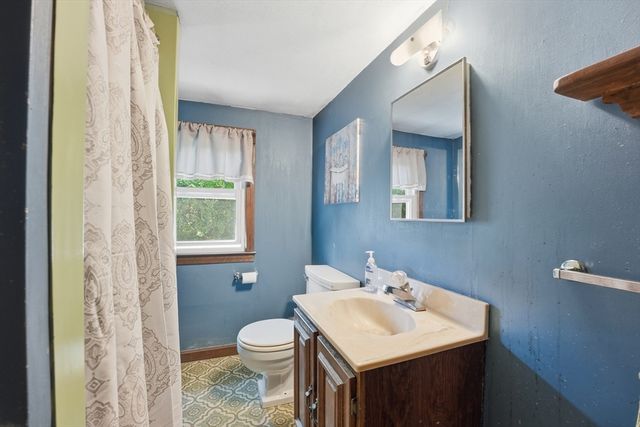 272 Prospect Avenue, West Springfield, MA 01089