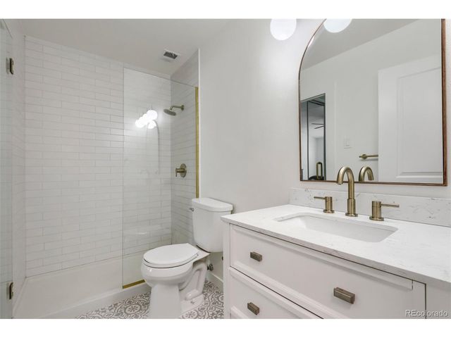 795 S Alton Way 6D, Denver, CO 80247