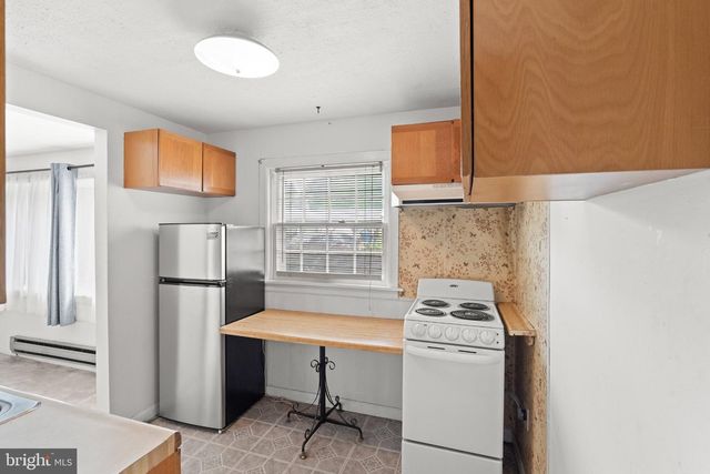 449 2ND ST, Woodbury Heights, NJ 08097