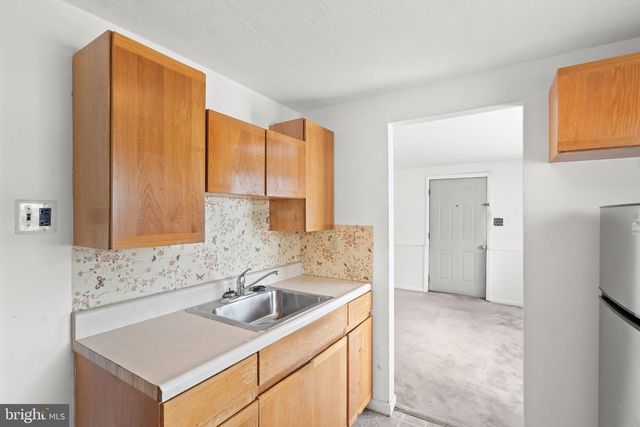 449 2ND ST, Woodbury Heights, NJ 08097