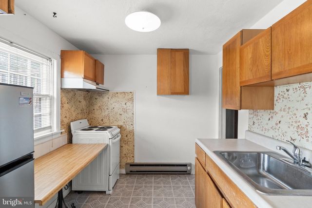 449 2ND ST, Woodbury Heights, NJ 08097
