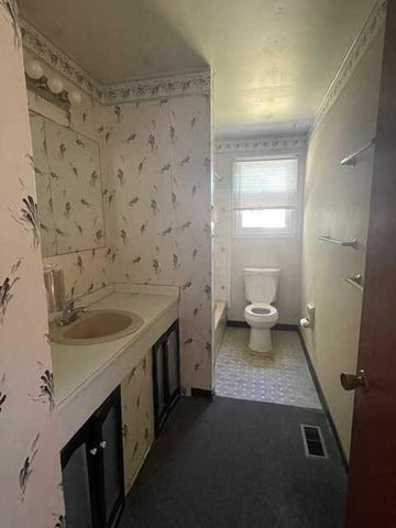 449 2ND ST, Woodbury Heights, NJ 08097