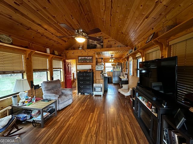 88 Fishtail Circle, Cleveland, GA 30528