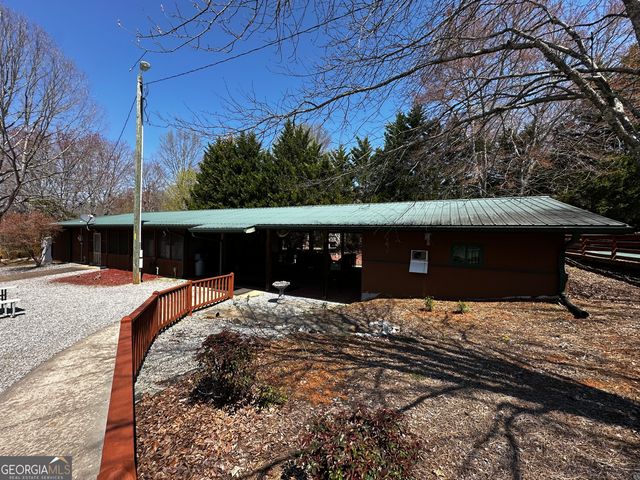 88 Fishtail Circle, Cleveland, GA 30528