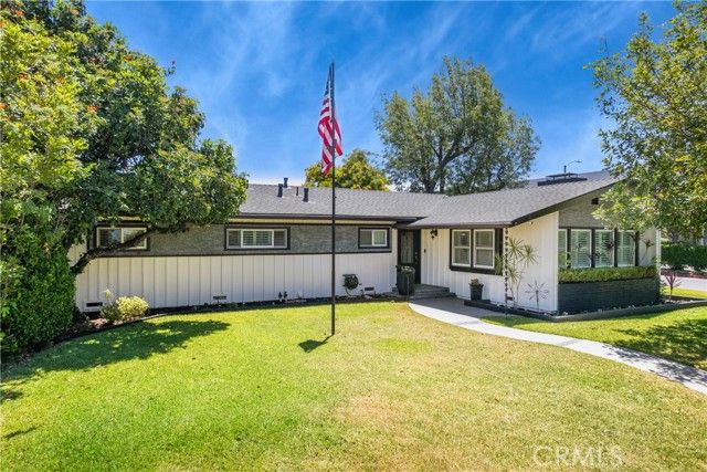 780 S Briargate Lane, Covina, CA 91723