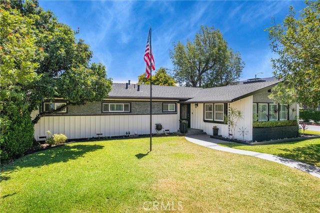 780 S Briargate Lane, Covina, CA 91723