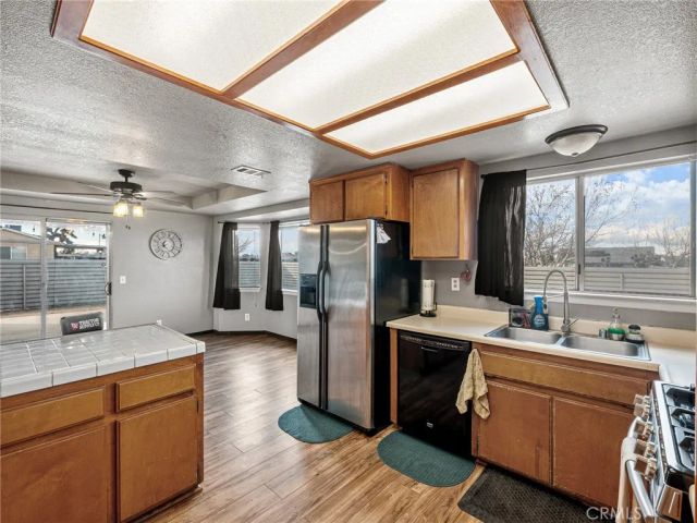 9890 Solano, Victorville, CA 92392