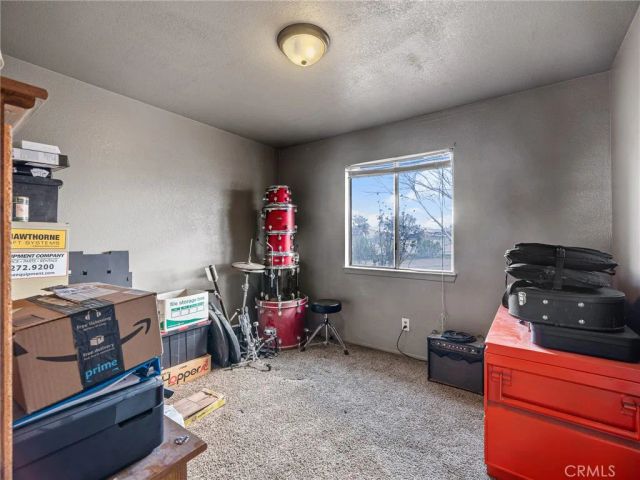 9890 Solano, Victorville, CA 92392