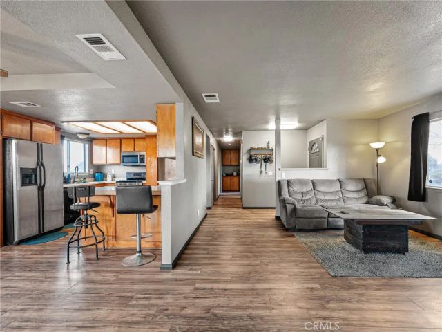 9890 Solano, Victorville, CA 92392