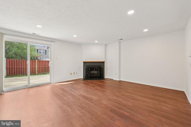 14603 CHEVERLY CT, Centreville, VA 20120
