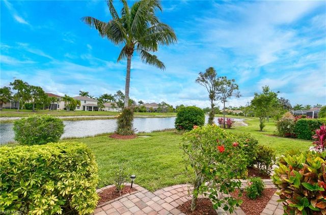 14809 Canton CT, Naples, FL 34114