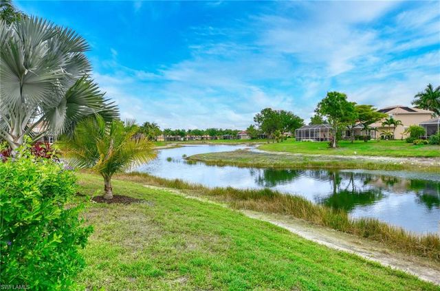 14809 Canton CT, Naples, FL 34114