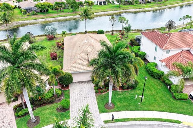 14809 Canton CT, Naples, FL 34114