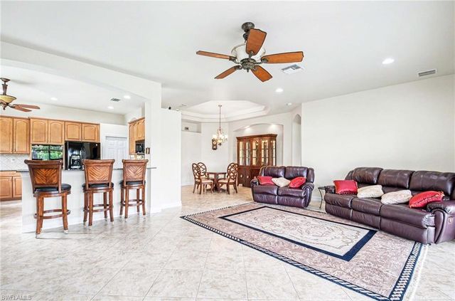 14809 Canton CT, Naples, FL 34114