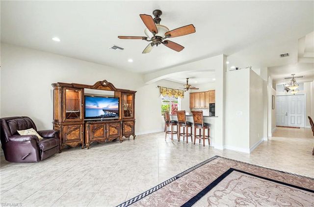 14809 Canton CT, Naples, FL 34114