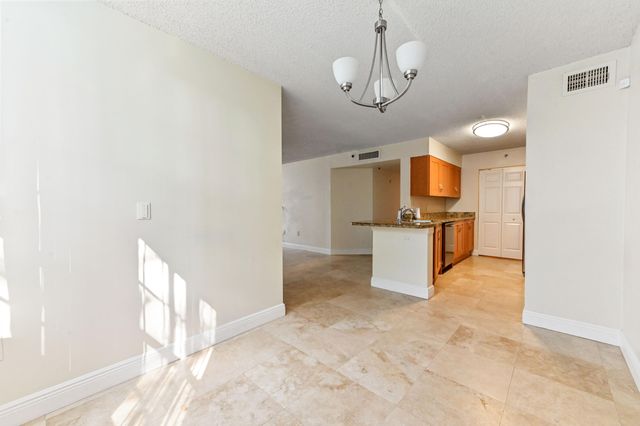 3237 Clint Moore Road 107, Boca Raton, FL 33496