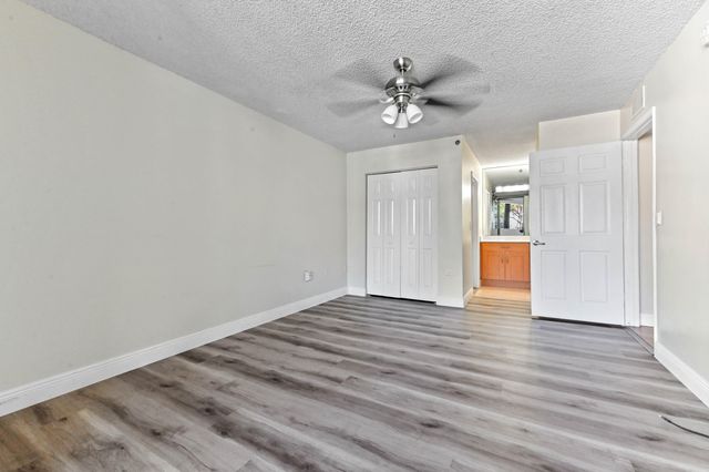 3237 Clint Moore Road 107, Boca Raton, FL 33496