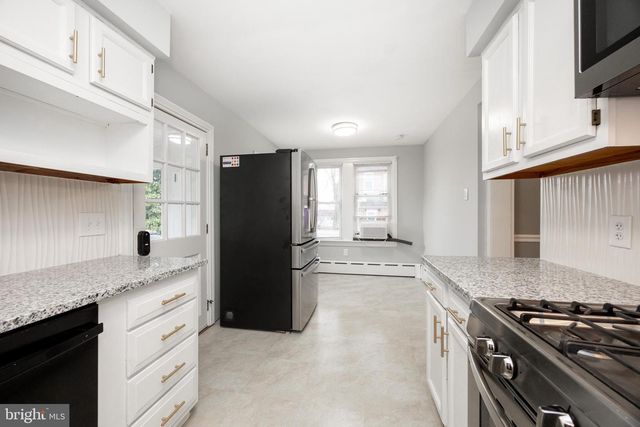 313 CHESTNUT ST, Spring City, PA 19475