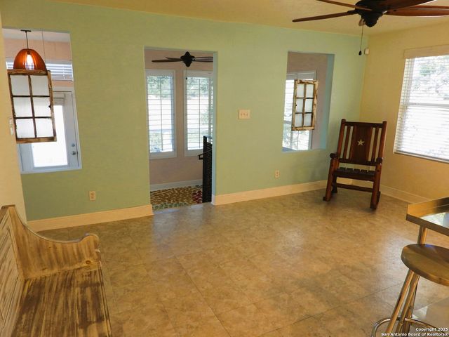 196 Whispering Oak Lane, Lakehills, TX 78063