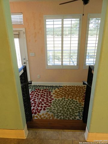 196 Whispering Oak Lane, Lakehills, TX 78063