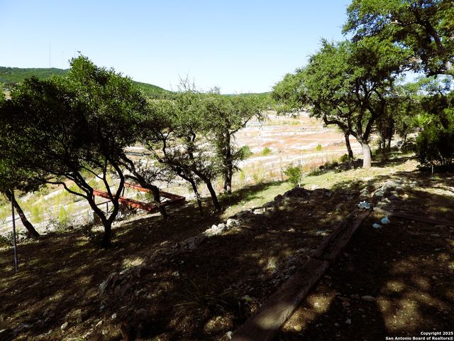 196 Whispering Oak Lane, Lakehills, TX 78063