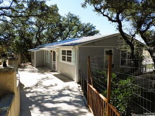 196 Whispering Oak Lane, Lakehills, TX 78063