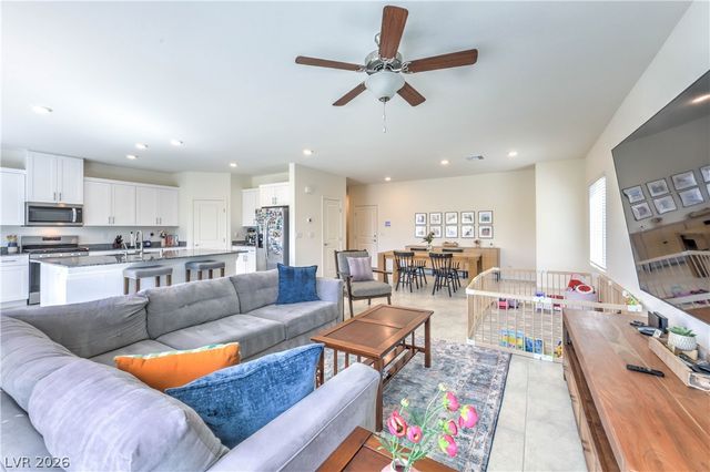 1881 Vass Springs Place, North Las Vegas, NV 89084