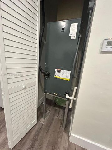 2929 NW 47th St 2, Miami, FL 33142