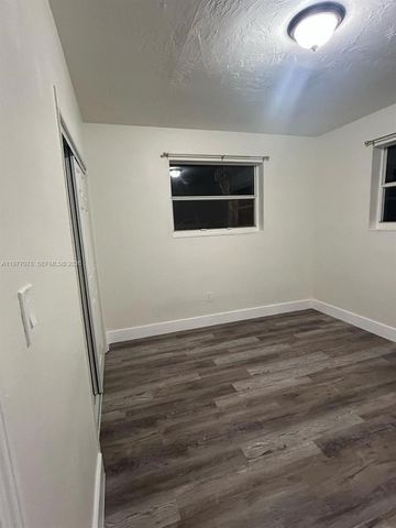 2929 NW 47th St 2, Miami, FL 33142