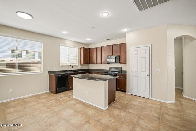 11976 W NADINE Way, Peoria, AZ 85383