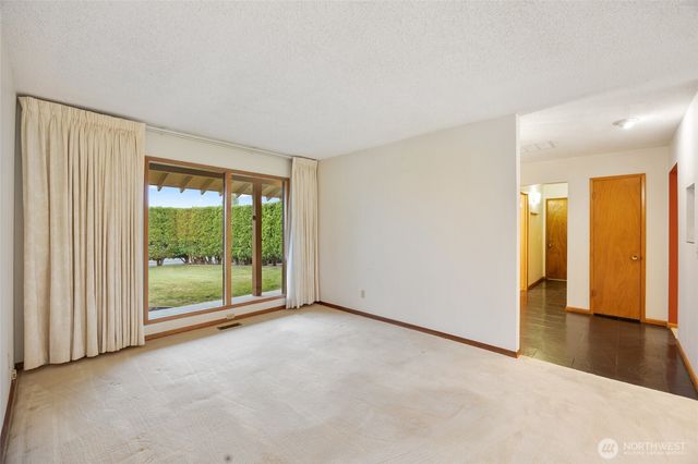 1255 Fairway Drive, Moses Lake, WA 98837