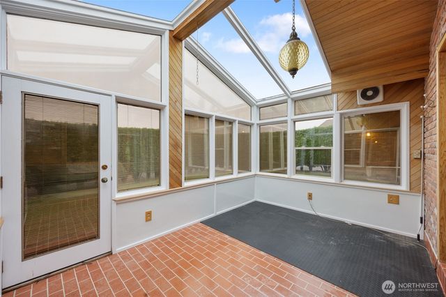 1255 Fairway Drive, Moses Lake, WA 98837