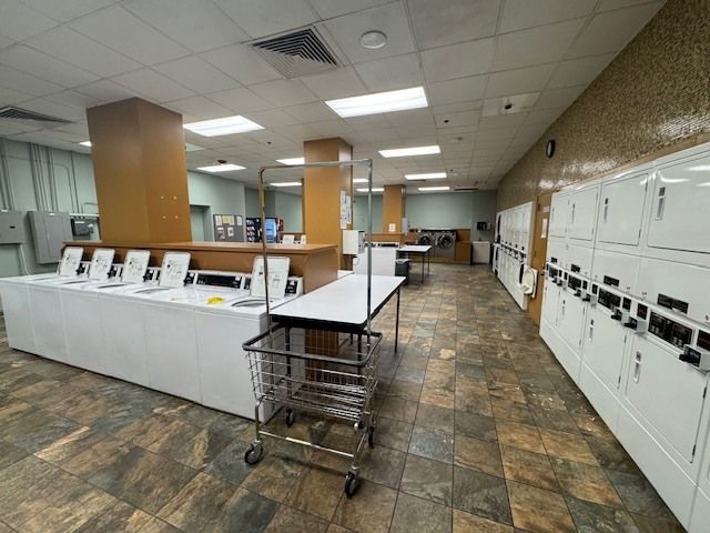 211 E Ohio Street 2405, Chicago, IL 60611