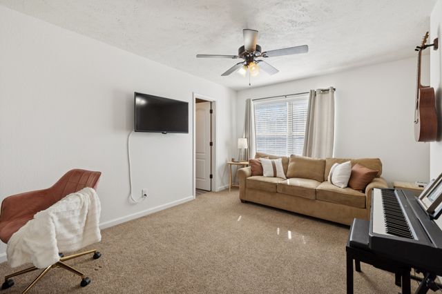 5007 73rd Ave, La Vergne, TN 37086