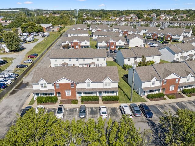 5007 73rd Ave, La Vergne, TN 37086