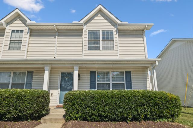 5007 73rd Ave, La Vergne, TN 37086